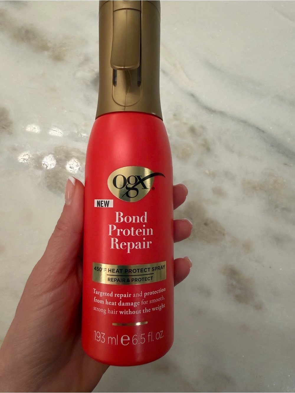 OGX Bond Protein Repair 450°F Heat Protectant Spray - Red